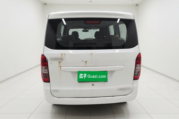 Used Wuling Rongguang V 2016 1.5L Standard Version Exterior 4