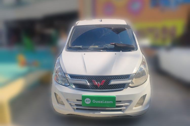 Used Wuling Rongguang V 2016 1.5L Standard Version Front
