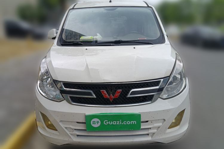 Used Wuling Rongguang V 2016 1.2L Standard Version Front