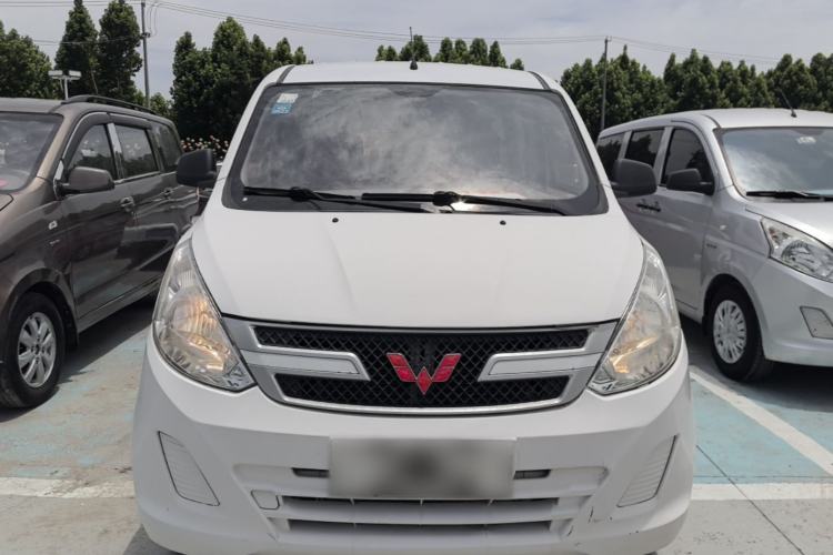 Used Wuling Rongguang V 2016 1.5L Practical Version Non-Power-Assisted Front