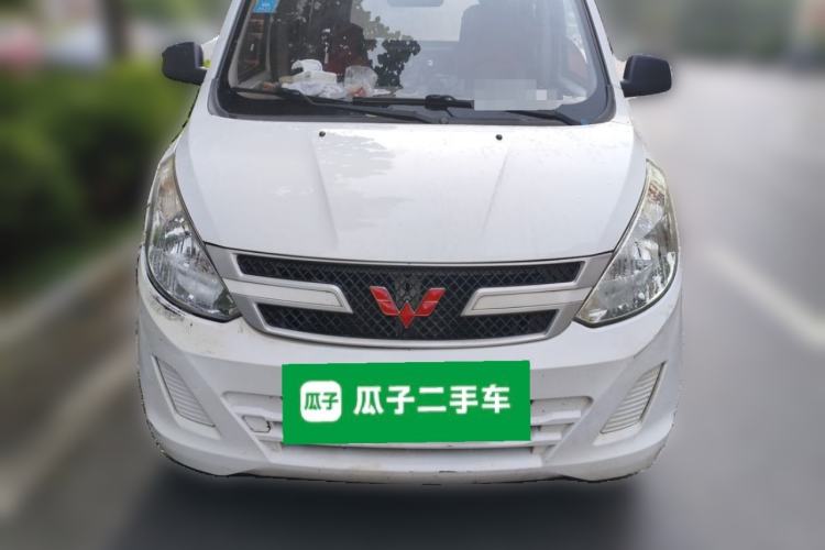 Used Wuling Rongguang V 2016 1.5L Practical Version Front