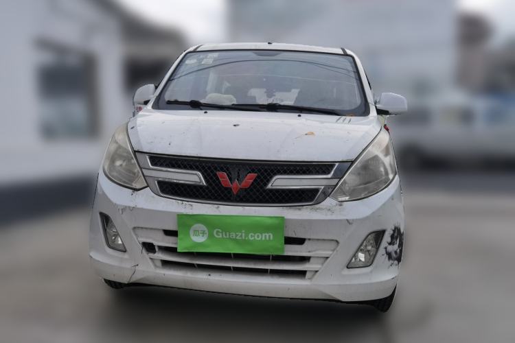 Used Wuling Rongguang V 2016 1.5L Standard Version Front