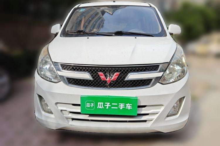 Used Wuling Rongguang V 2016 1.5L Standard Version Front