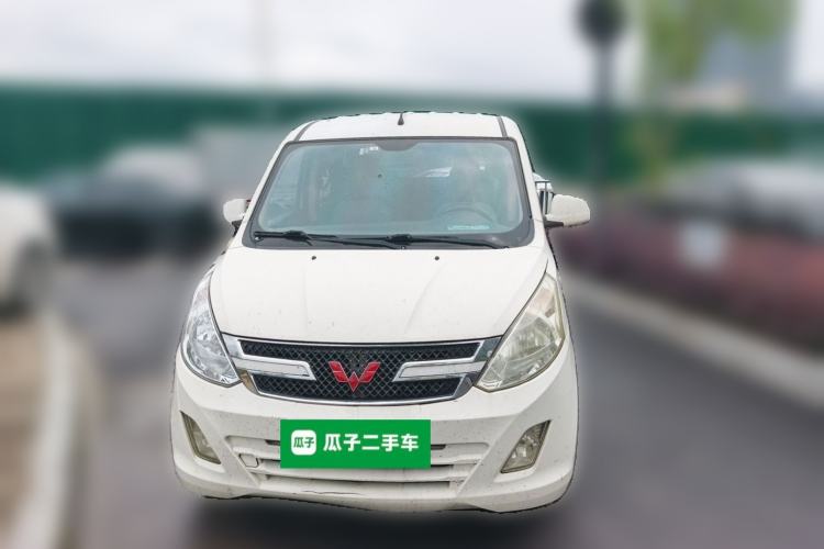 Used Wuling Rongguang V 2016 1.2L Standard Version Front