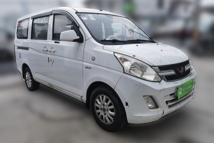 Used Wuling Rongguang V 2016 1.5L Standard Version Front Right 45 Deg