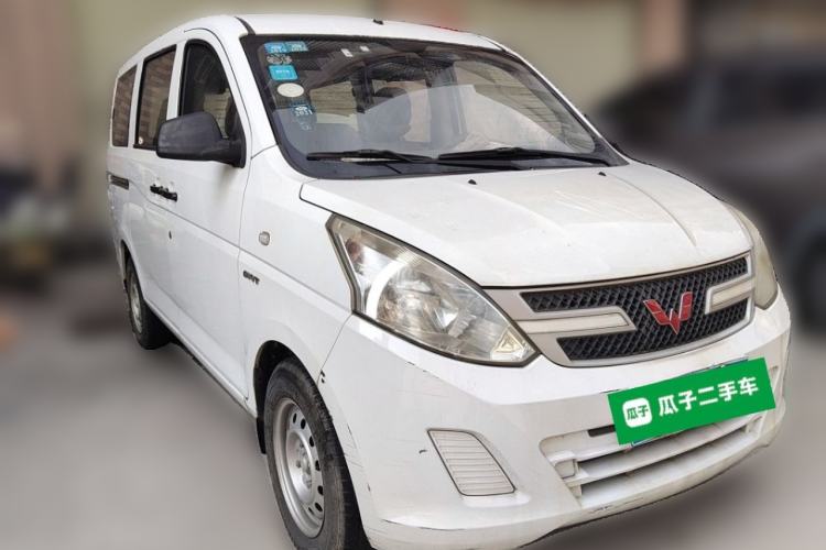 Used Wuling Rongguang V 2016 1.5L Practical Version Non-Power-Assisted Front Right 45 Deg