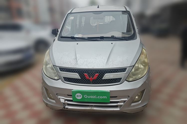 Used Wuling Rongguang V 2016 1.2L Practical Model Non-Power-Assisted Front
