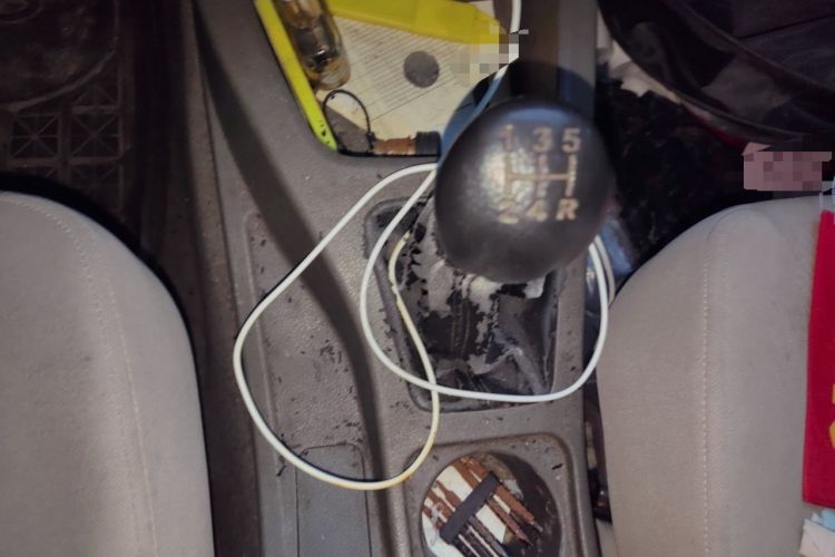 Used Wuling Rongguang V 2016 1.5L Practical Version Non-Power-Assisted Gear Lever