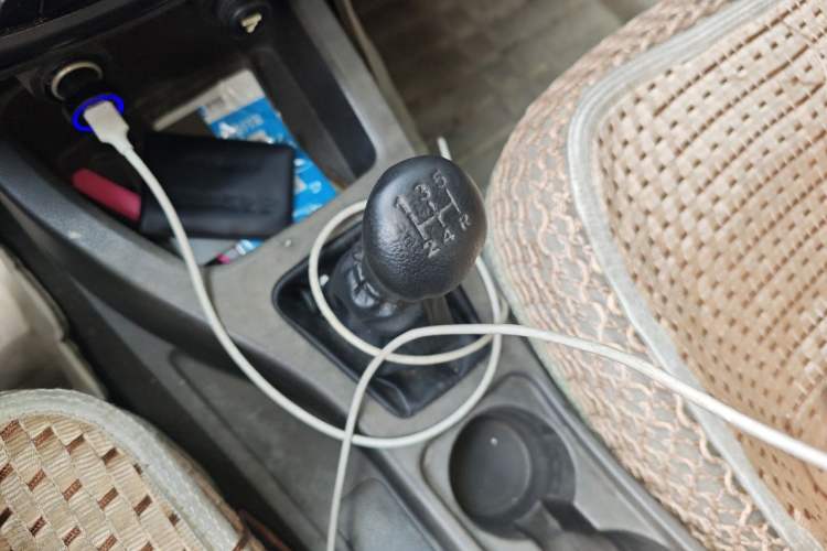 Used Wuling Rongguang V 2016 1.5L Standard Version Gear Lever
