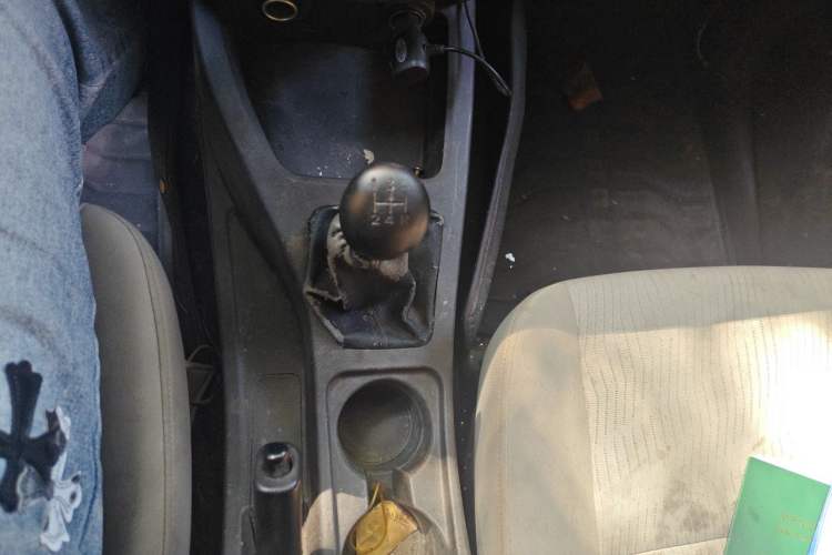 Used Wuling Rongguang V 2016 1.5L Standard Version Gear Lever