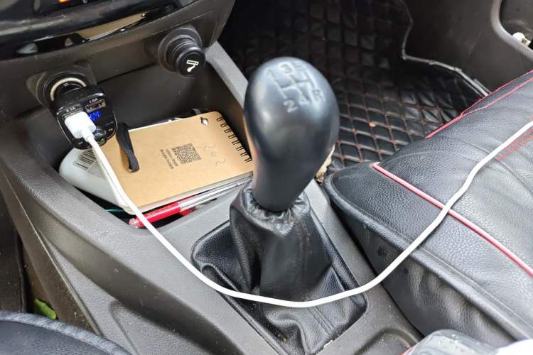 Used Wuling Rongguang V 2016 1.5L Standard Version Gear Lever