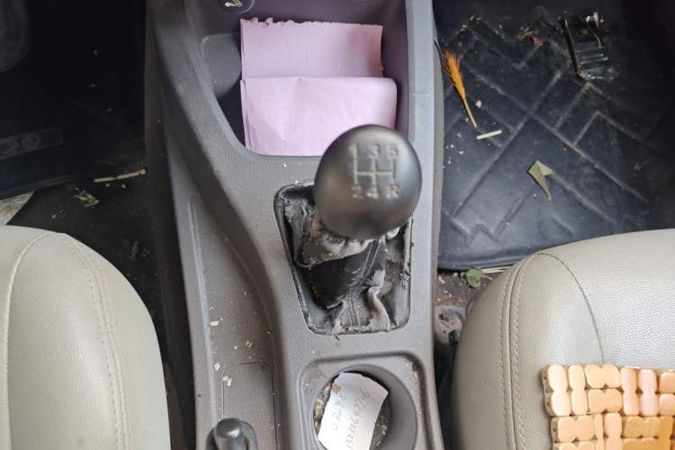 Used Wuling Rongguang V 2016 1.5L Standard Version Gear Lever