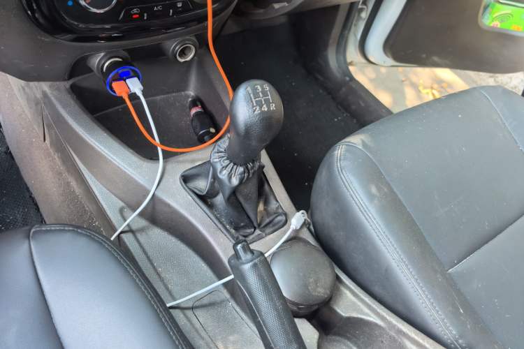 Used Wuling Rongguang V 2016 1.2L Standard Version Gear Lever