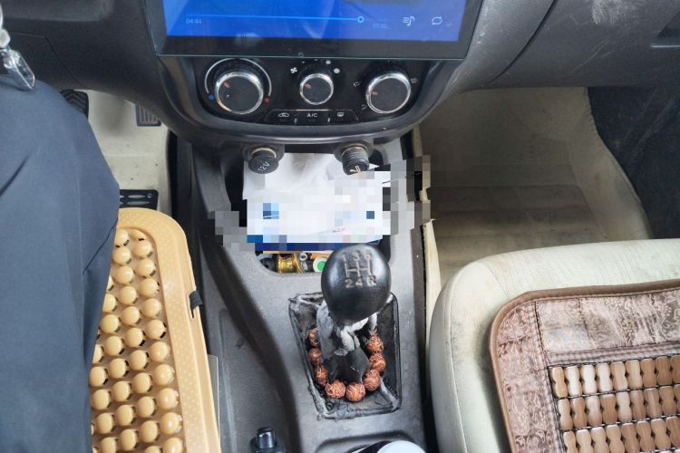 Used Wuling Rongguang V 2016 1.5L Standard Version Gear Lever