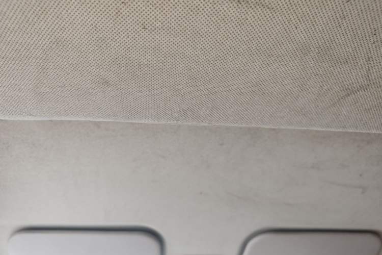 Used Wuling Rongguang V 2016 1.5L Standard Version Headliner