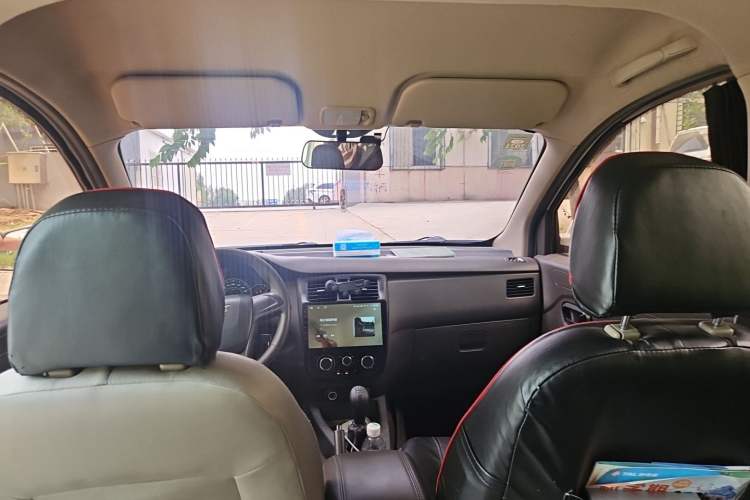 Used Wuling Rongguang V 2016 1.2L Standard Version Headliner