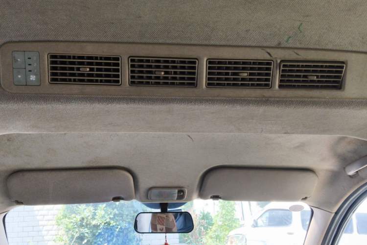 Used Wuling Rongguang V 2016 1.5L Standard Version Headliner