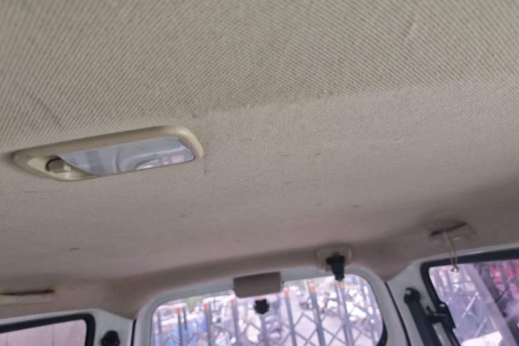 Used Wuling Rongguang V 2016 1.5L Standard Version Headliner
