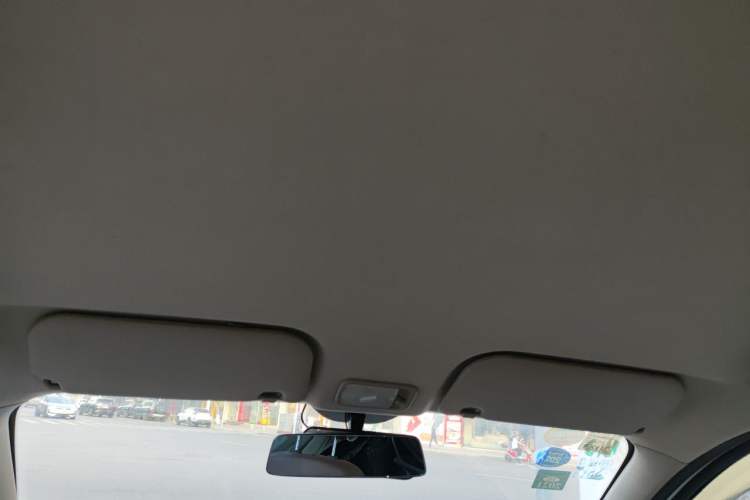 Used Wuling Rongguang V 2016 1.2L Practical Version Headliner