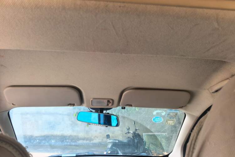 Used Wuling Rongguang V 2016 1.2L Standard Version Headliner