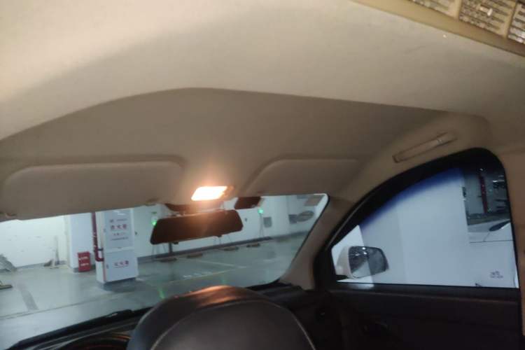 Used Wuling Rongguang V 2016 1.5L Standard Version Headliner