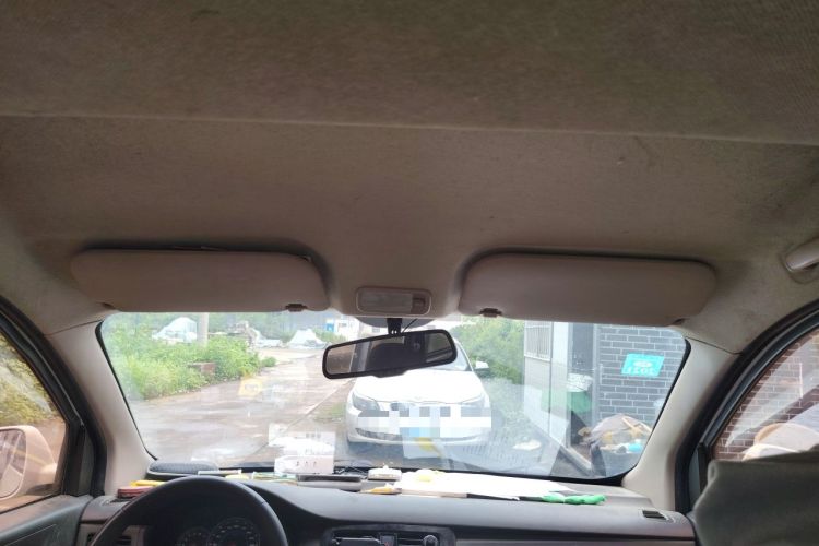 Used Wuling Rongguang V 2016 1.5L Standard Version Headliner