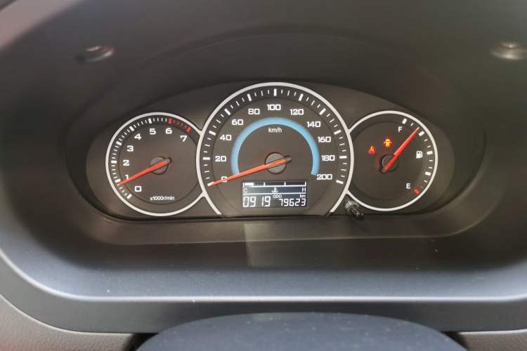 Used Wuling Rongguang V 2016 1.2L Standard Version Instrument Cluster
