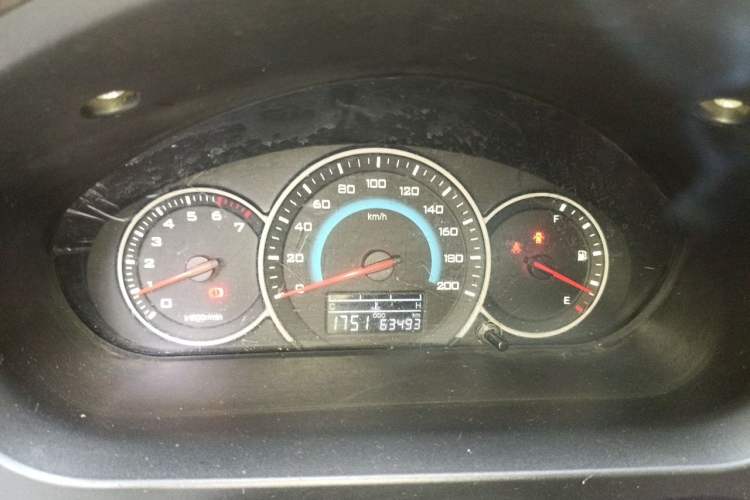 Used Wuling Rongguang V 2016 1.5L Standard Version Instrument Cluster