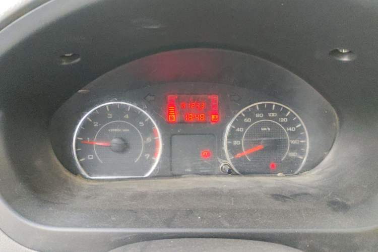 Used Wuling Rongguang V 2016 1.2L Practical Version Instrument Cluster