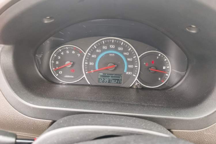 Used Wuling Rongguang V 2016 1.2L Standard Version Instrument Cluster