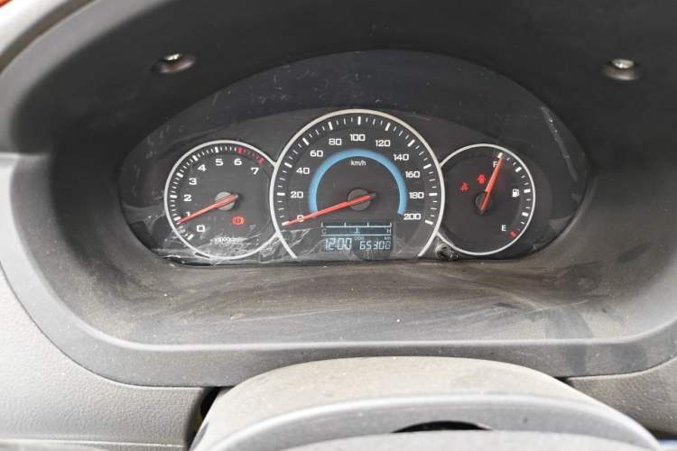 Used Wuling Rongguang V 2016 1.5L Standard Version Instrument Cluster
