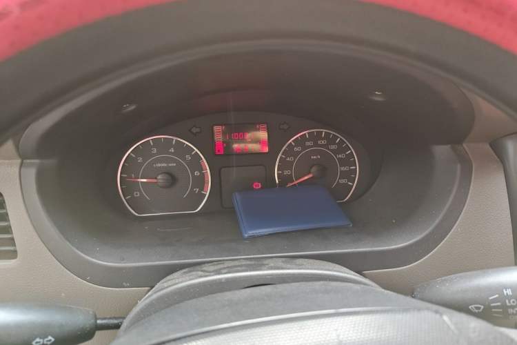 Used Wuling Rongguang V 2016 1.5L Practical Version Non-Power-Assisted Instrument Cluster
