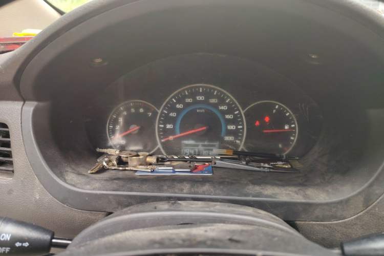 Used Wuling Rongguang V 2016 1.5L Standard Version Instrument Cluster