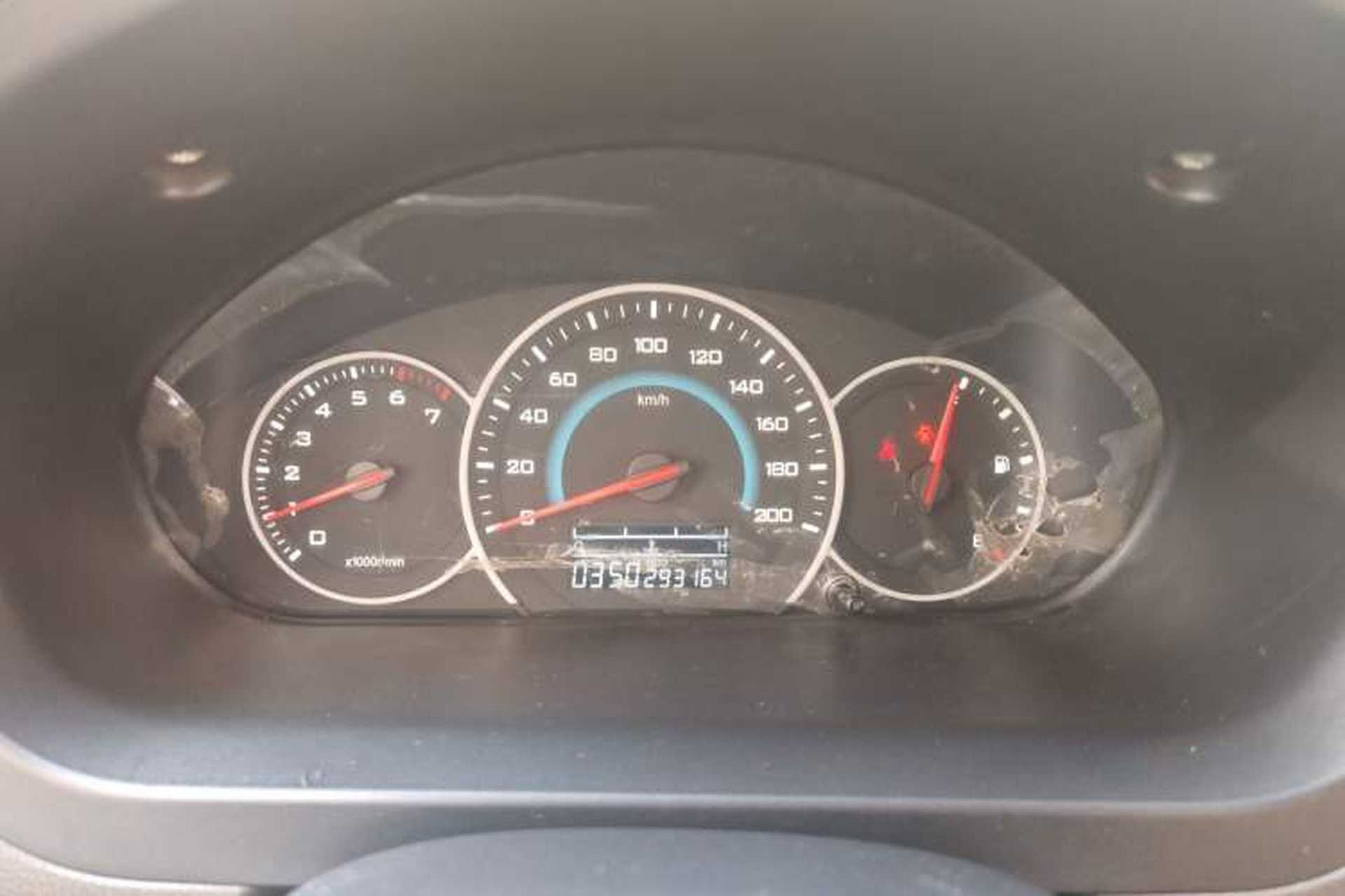 Used Wuling Rongguang V 2016 1.5L Standard Version Instrument Cluster