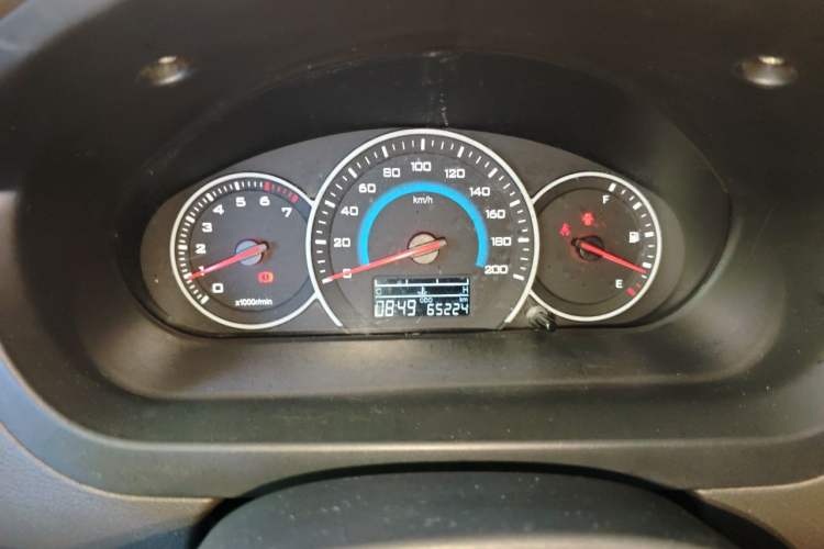 Used Wuling Rongguang V 2016 1.5L Standard Version Instrument Cluster