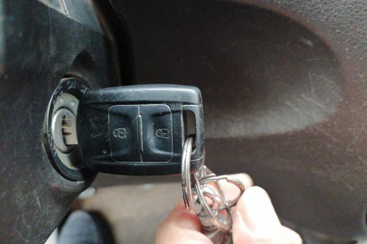 Used Wuling Rongguang V 2016 1.5L Standard Version Interior 1