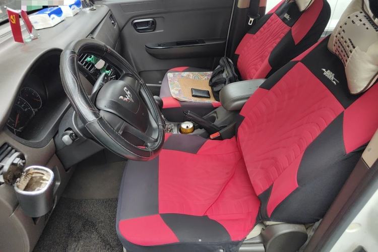 Used Wuling Rongguang V 2016 1.5L Standard Version Left Front Seat