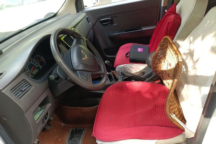 Used Wuling Rongguang V 2016 1.5L Standard Version Left Front Seat