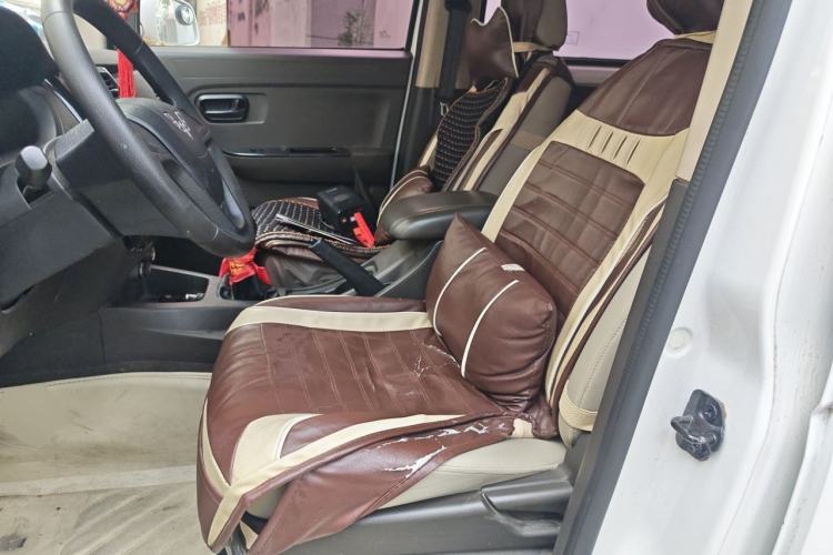 Used Wuling Rongguang V 2016 1.5L Standard Version Left Front Seat