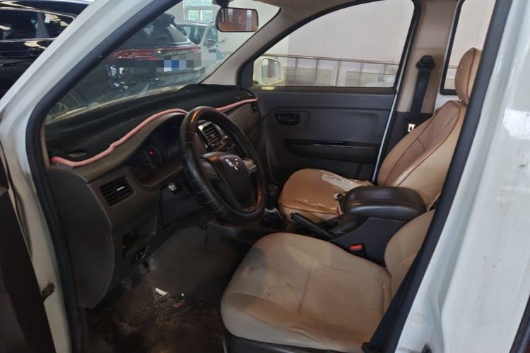 Used Wuling Rongguang V 2016 1.5L Standard Version Left Front Seat