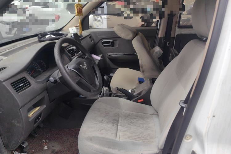 Used Wuling Rongguang V 2016 1.5L Standard Version Left Front Seat