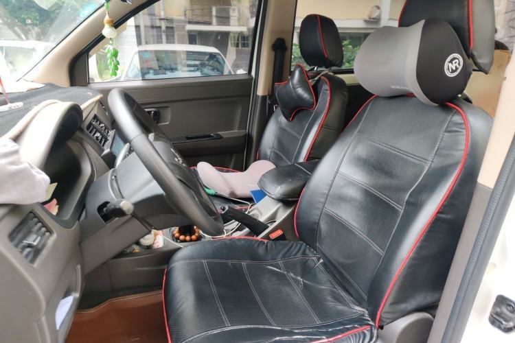 Used Wuling Rongguang V 2016 1.5L Standard Version Left Front Seat