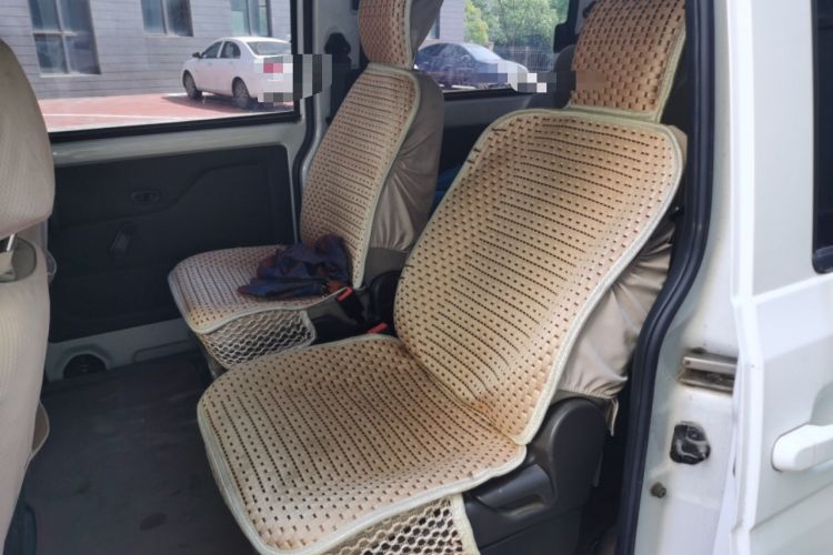 Used Wuling Rongguang V 2016 1.2L Standard Version Left Rear Seat