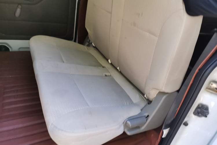 Used Wuling Rongguang V  Left Rear Seat