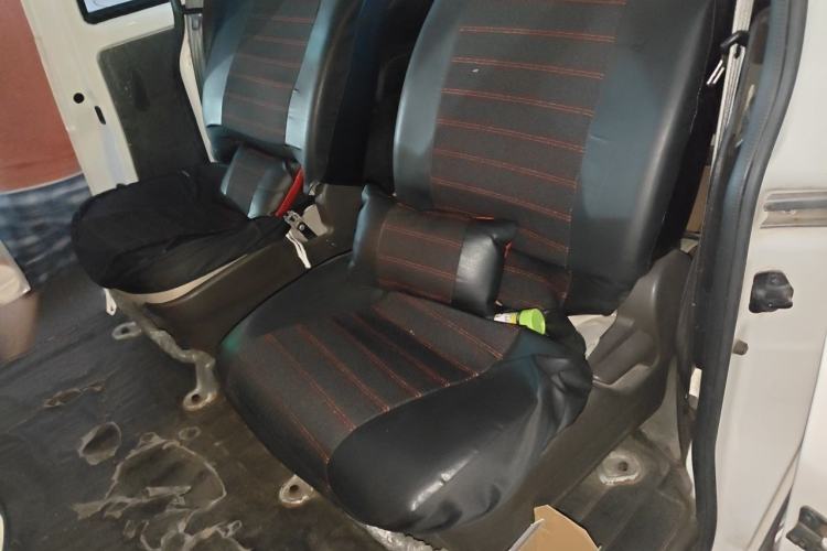 Used Wuling Rongguang V 2016 1.5L Standard Version Left Rear Seat