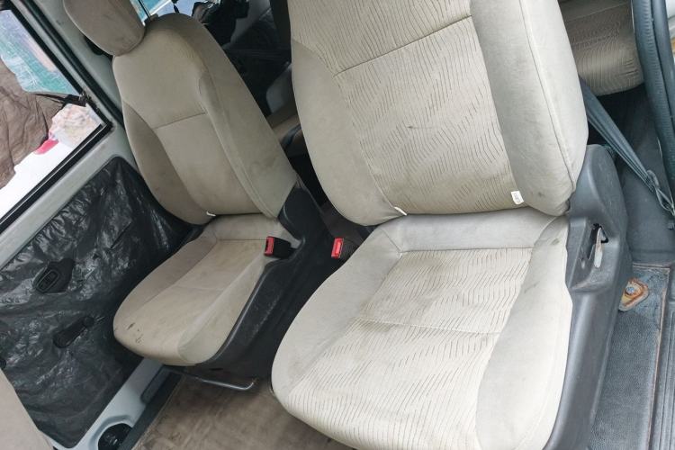 Used Wuling Rongguang V 2016 1.2L Standard Version Left Rear Seat