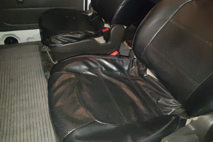 Used Wuling Rongguang V 2016 1.5L Standard Version Left Rear Seat