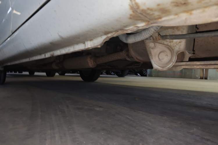 Used Wuling Rongguang V 2016 1.5L Standard Version Left Side Sill