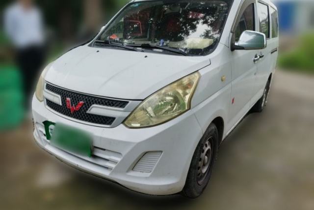 Used Wuling Rongguang V 2016 1.2L Manual 7-Seater