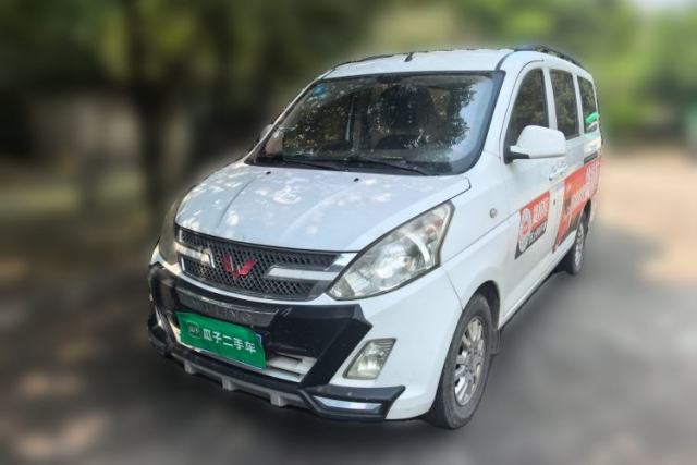 Used Wuling Rongguang V 2016 1.2L Standard Version